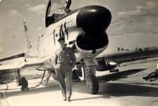 Il nostro socio, Antonini, al tempo in cui era radarista sui North American F 86K della 1 Aerobrigata