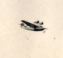 Un rarissimo Macchi MC 94 ripreso in volo