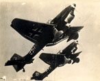 Stukas Ju 87 in formazione ripresi da Vallar