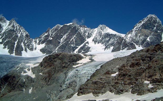 Panorama del Bernina e ghiacciaio di Scherscen superiore