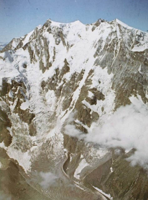 Monte Bianco, cima e ghiacciaio Brenva