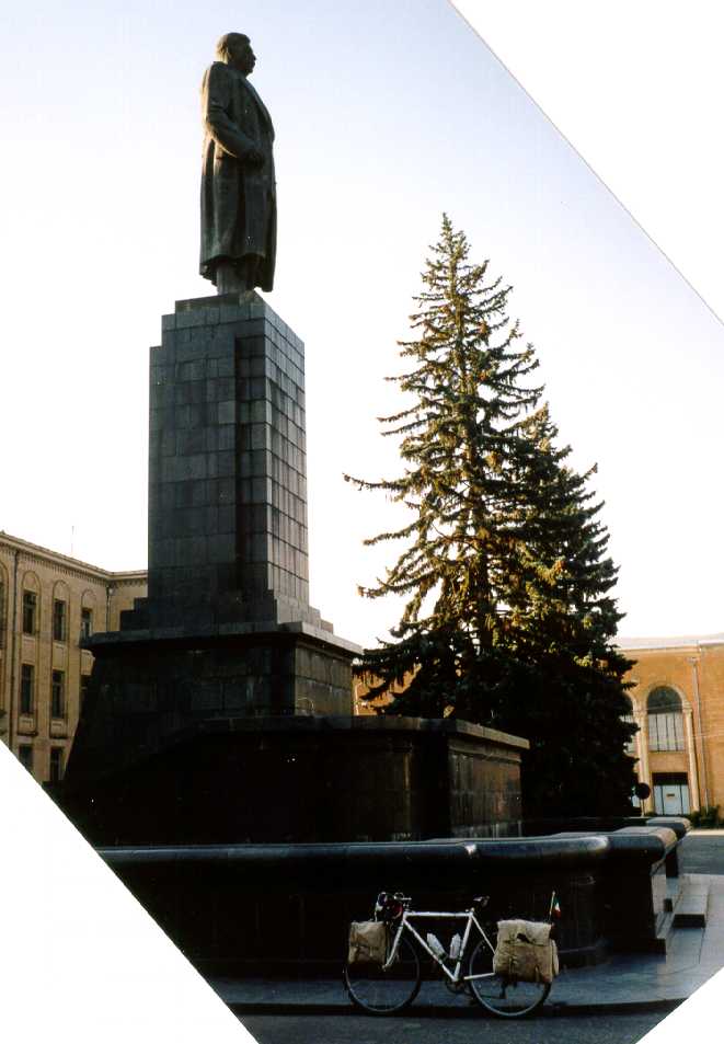 Monumento a  Josif Visaroniovich Stalin 