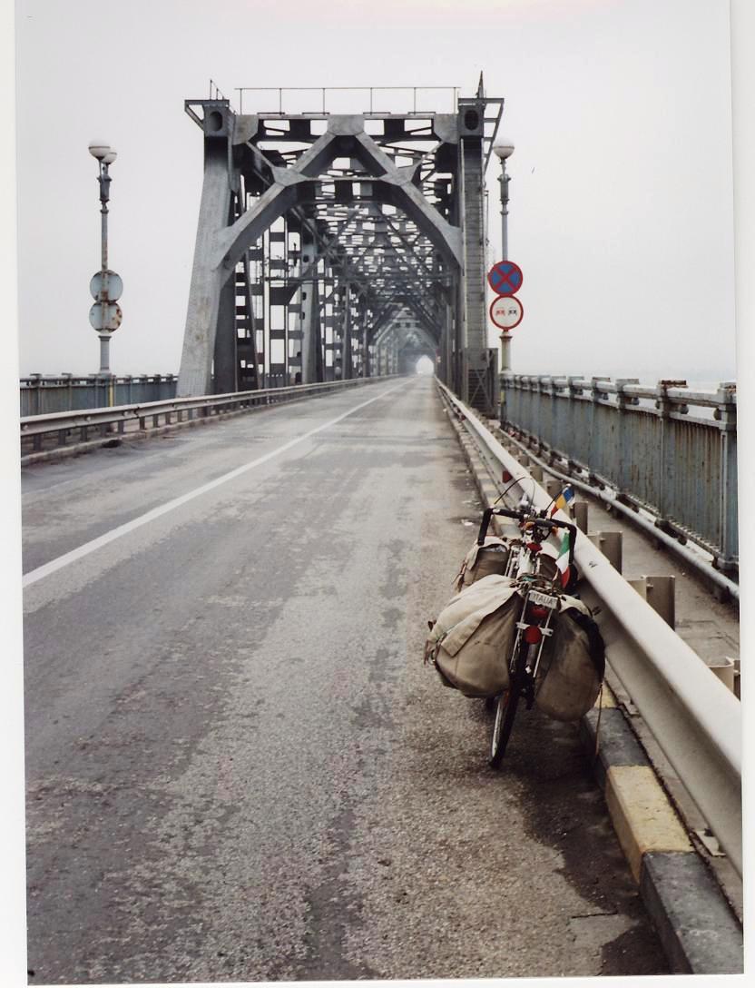  ponte sul Danubio
