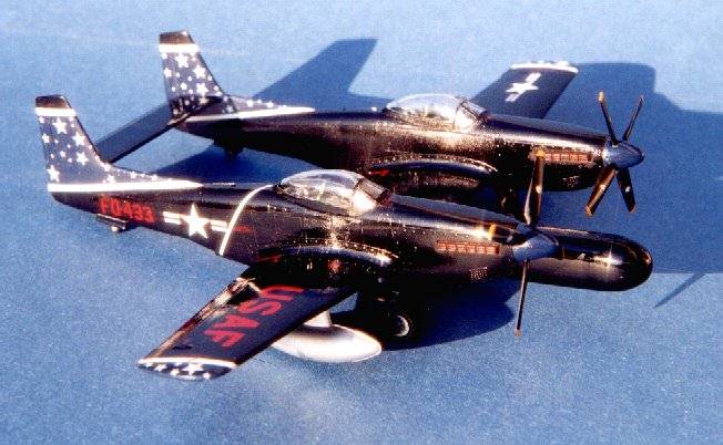 f-82e_1.jpg - North American F-82E Twin Mustang