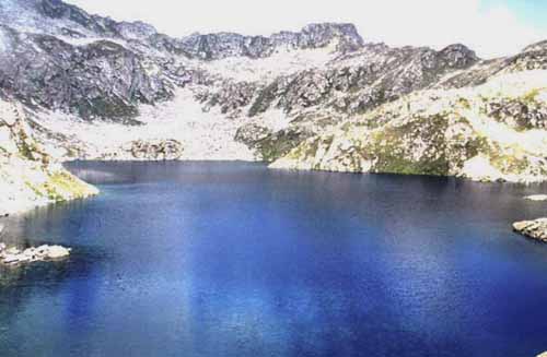 Il Lago Gelato a m. 2393 - (18 luglio 1996)