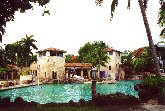 Miami - La splendida piscina veneziana, aperta al pubblico