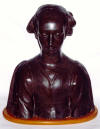 Busto di Donna in Terracotta - 1920 - h cm 54 x 43