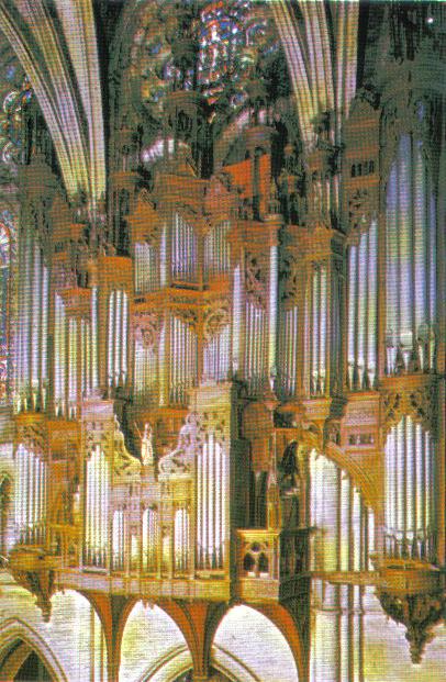 Un esempio di organo a canne in una Cattedrale
