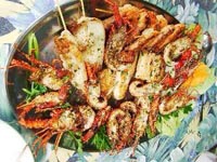 Grigliata di Pesce, Secondi Piatti cucina italiana, pesce alla griglia, pesce alla piastra, crostacei, branzino