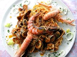 Spaghetti alla scogliera, spaghetti ai frutti di mare, primi piatti a base di pesce