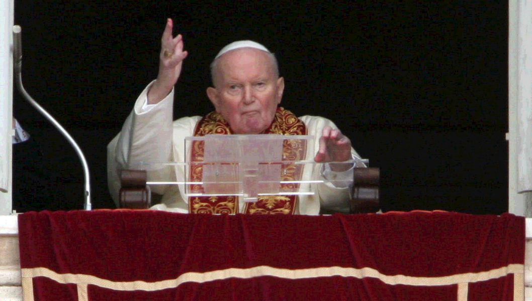 Roma 27 marzo 2005 - il Papa impartisce la Benedizione Urbi et Orbi