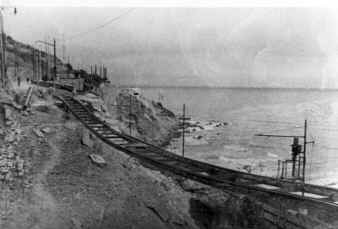 Il viadotto dei Treponti a Sanremo, fatto saltare dai partigiani.