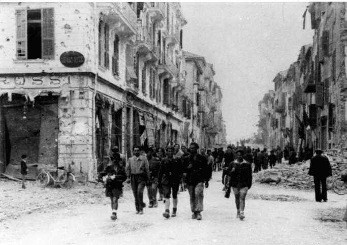 I partigiani della V Brigata occupano Ventimiglia.