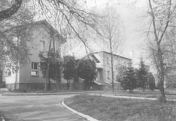 Dwr rodziny Piaseckich w Popkowicach po przebudowie w celu adaptacji na dom opieki spoecznej (fot. L. Dudziski)