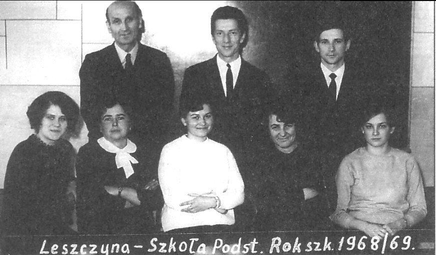 Od lewej stoj: S. Zotucha, kierownik W. Matysiak, H. Szumny Od lewej siedz: J. Kura, J. Matysiak, J. Szczsna, H. Bednarczuk, A. Szumna